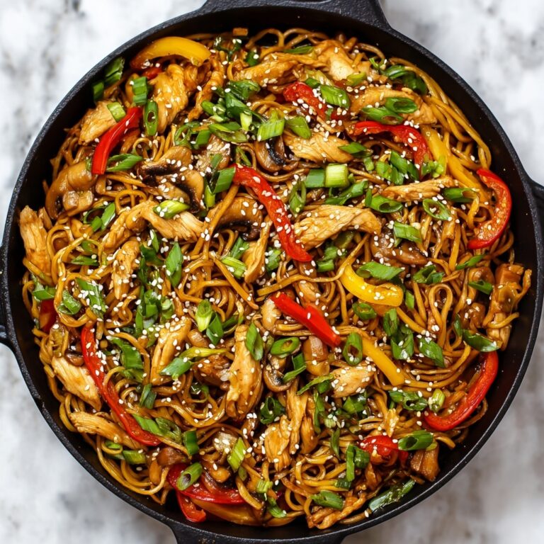 Ultimate Chicken Lo Mein: Savory, Spicy & Loaded with Veggies Recipe