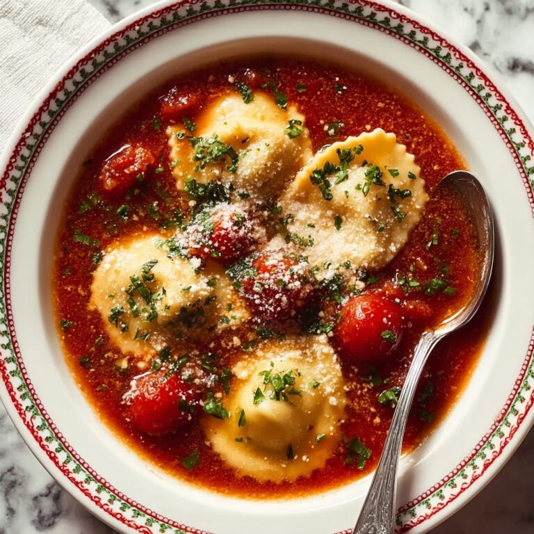 Cheesy Lasagna Soup: A Comforting Twist on a Classic Recipe