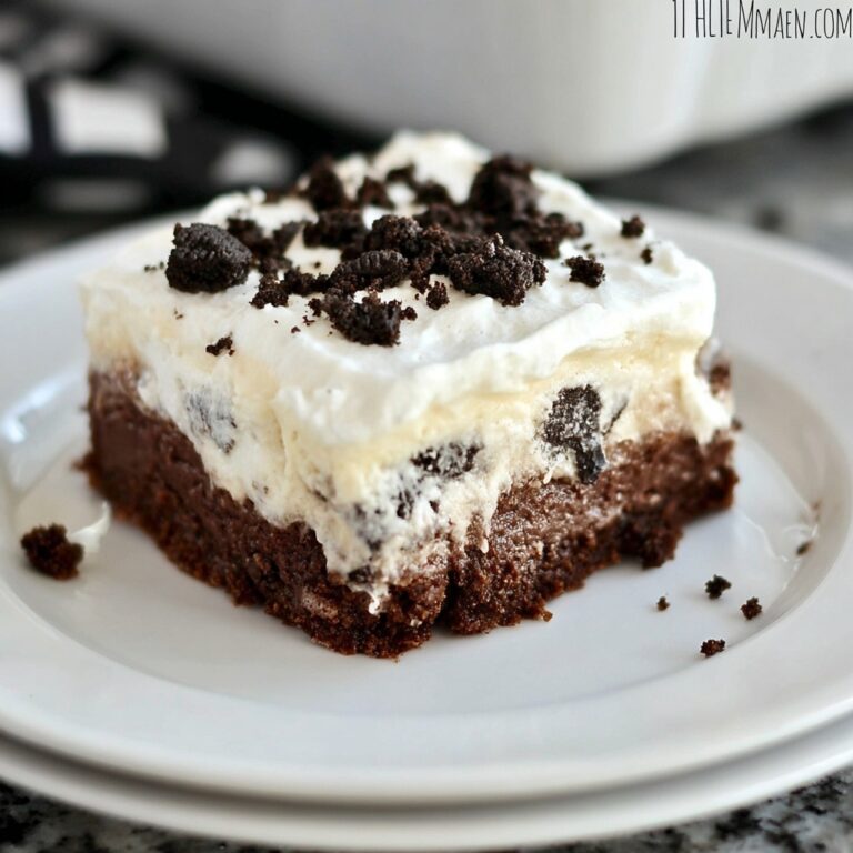 Oreo Pudding Poke Cake Recipe